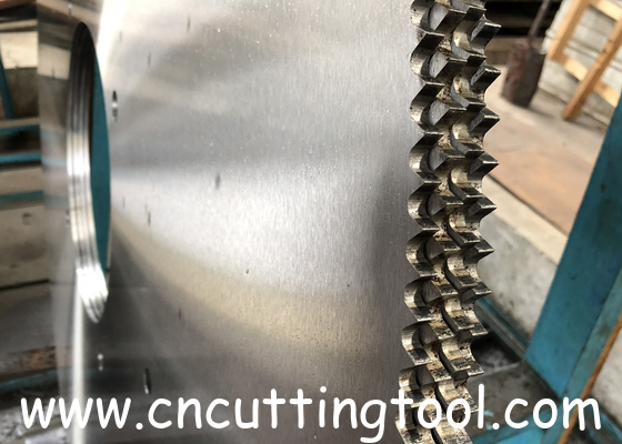 Strength 51Mn7 Hot Saw Blade for H Beam Round Bar 1600mm-2400mm Diameter 5mm-14mm