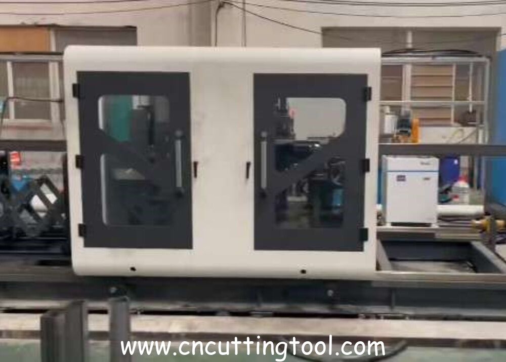 100x100 CNC laser cut flying saw machine for mild steel pipe and tube