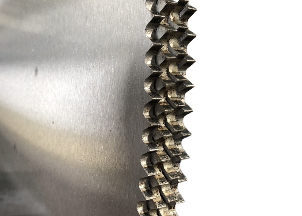 YF 45Mn Hot Cut Circular Saw Blade For Solid Steel Profile Steel Billet Cutting Hardened 50-60HRC